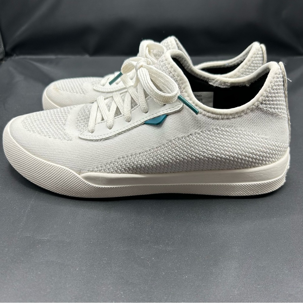 Vessi Weekend Sneaker - Picture 4 of 8